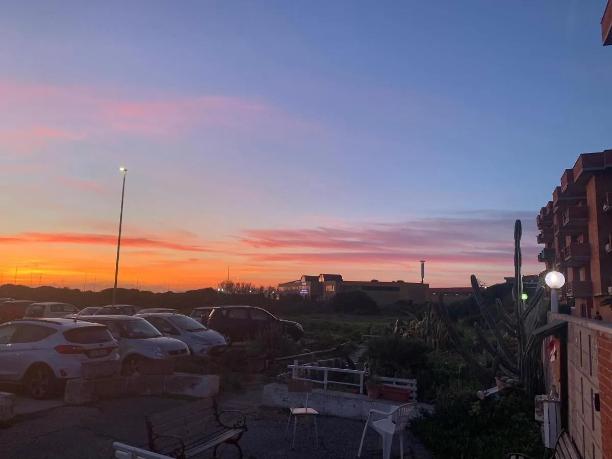 Appartamento Roma Mare Pineta E Sport! Lido di Ostia Italia